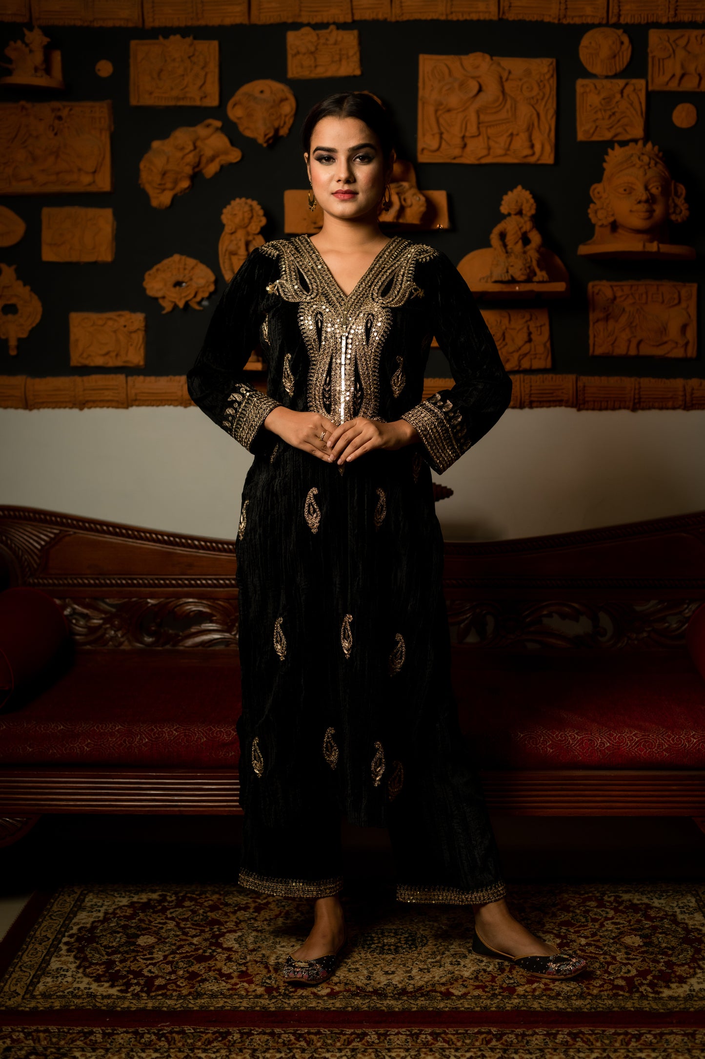 Crushed Velvet Hand Embroidered Nakisha Set