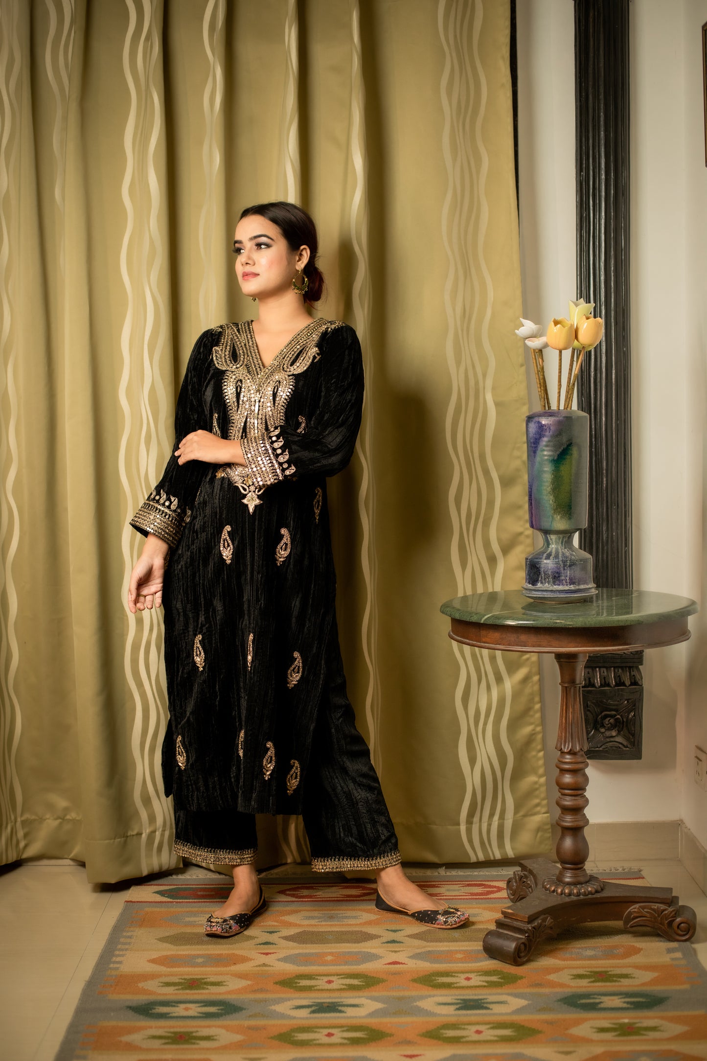 Crushed Velvet Hand Embroidered Nakisha Set