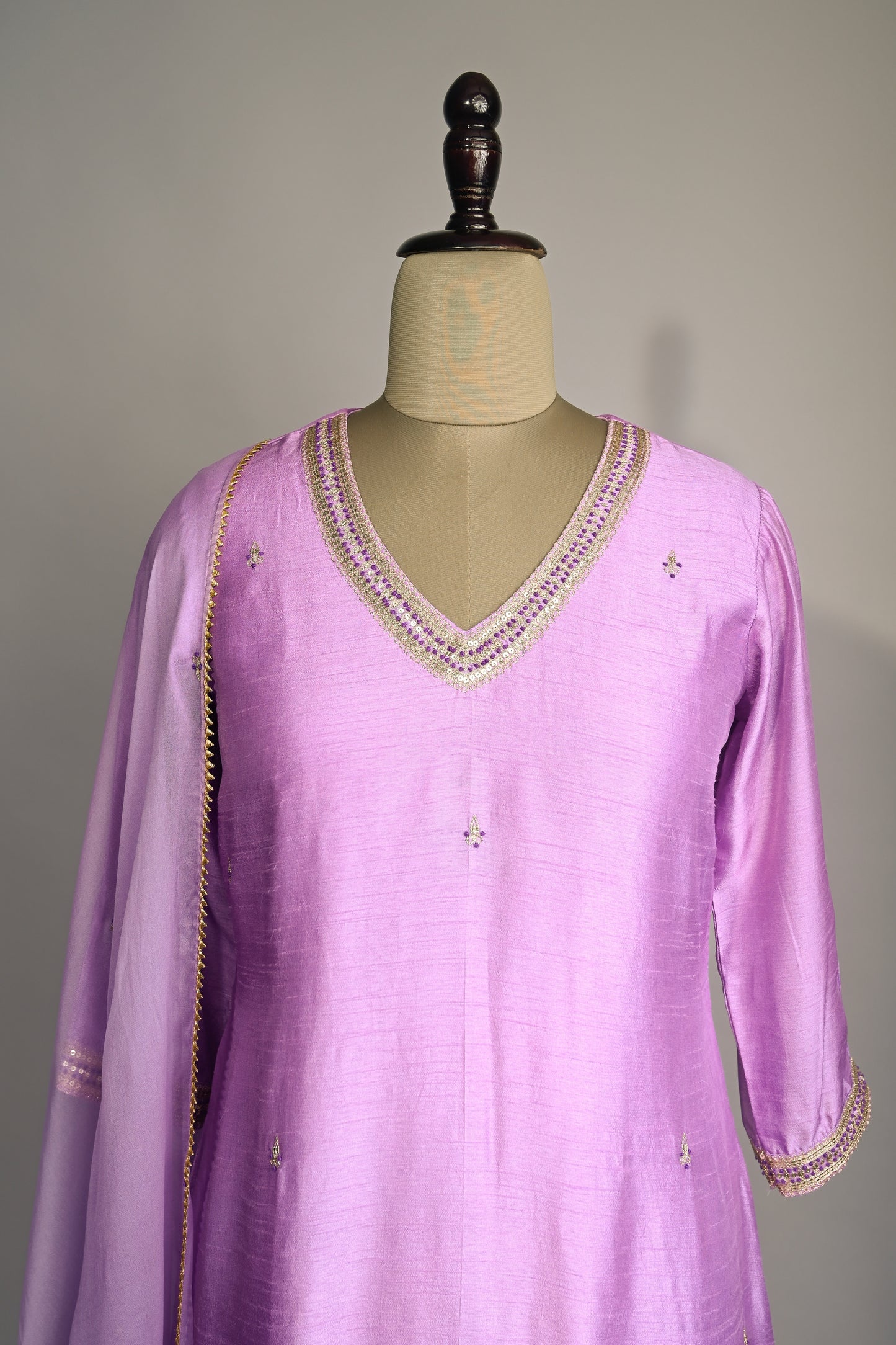 Lilac Hand Embroidered Kurti set