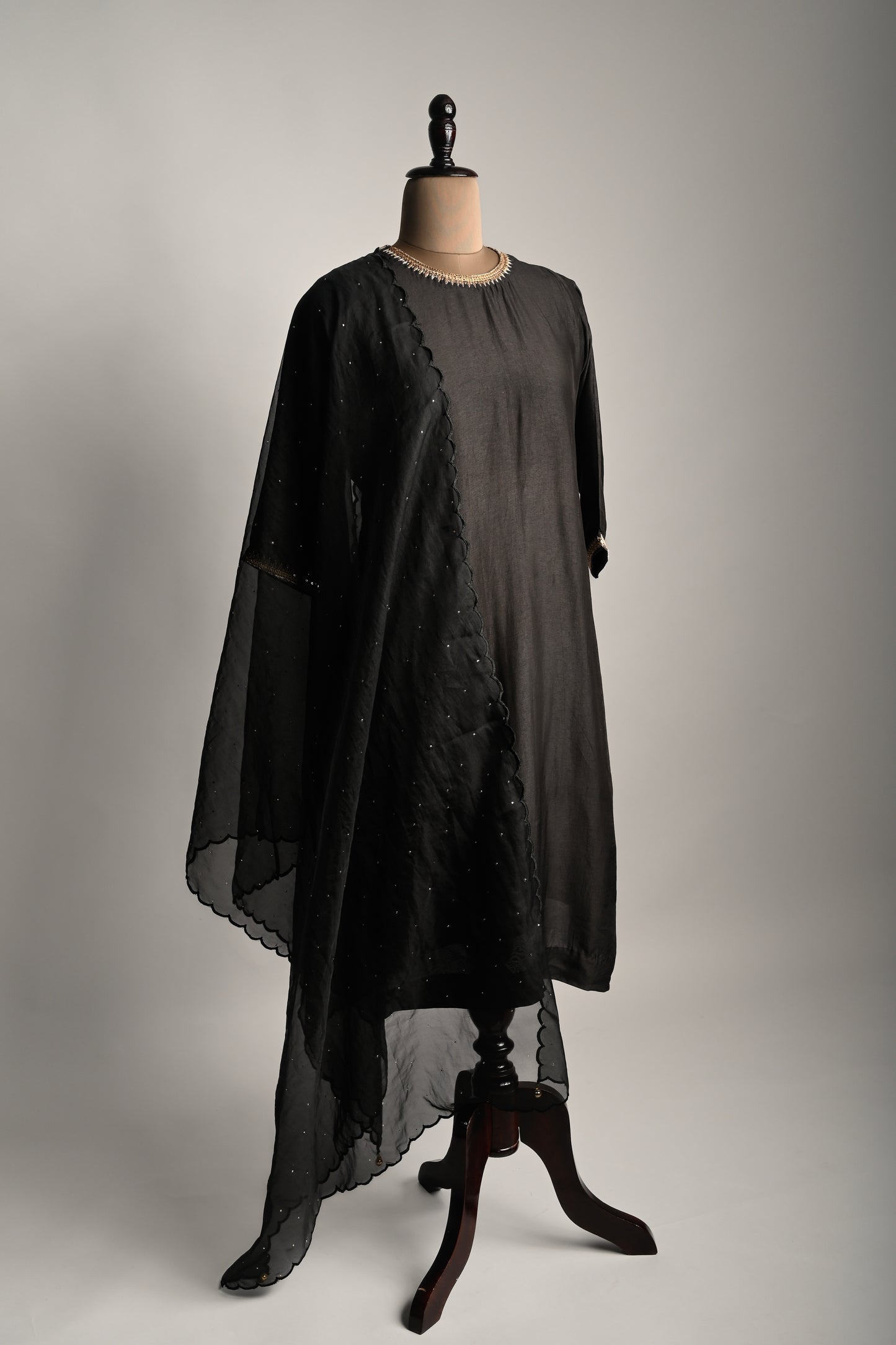 Black Zardozi Hand Embroidered Kurti set