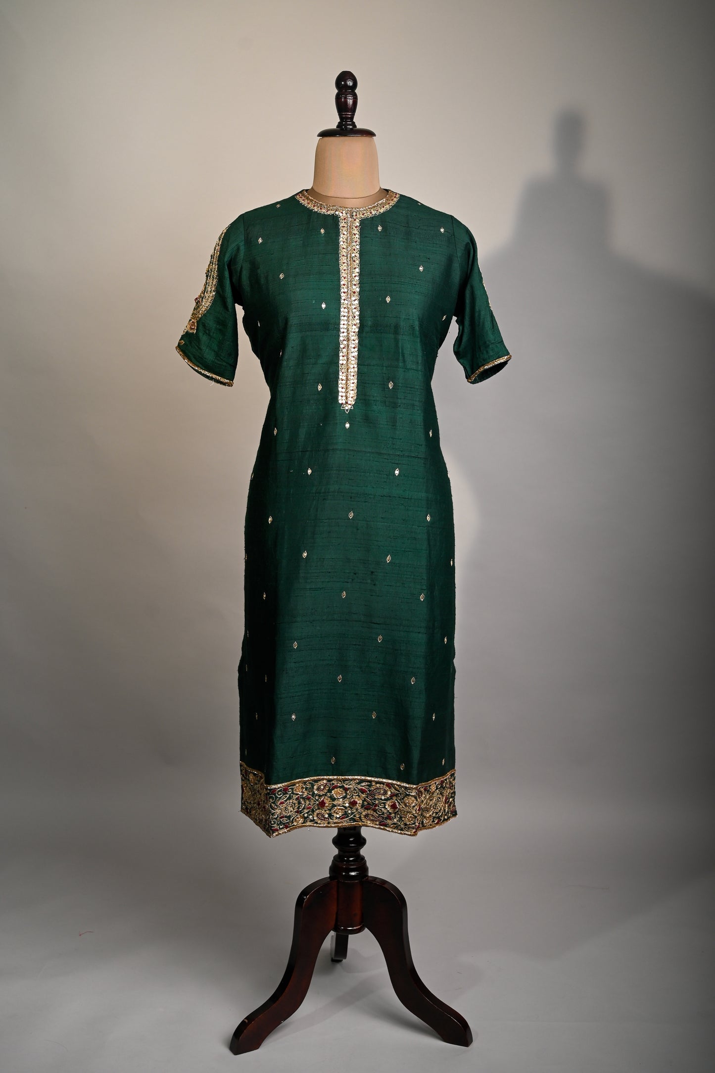 Bottle Green Ambi Hand Embroidered Kurti set