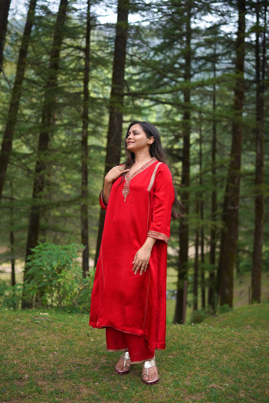Red Gulnaar