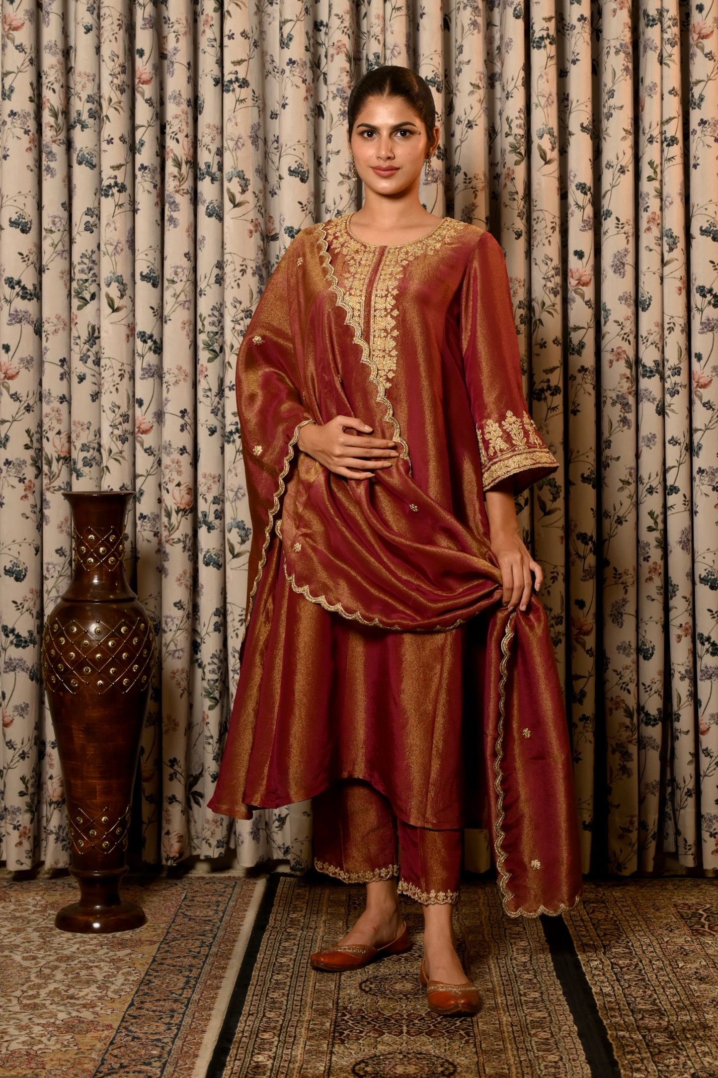 FALAK TISSUE DORI WORK KURTI SET