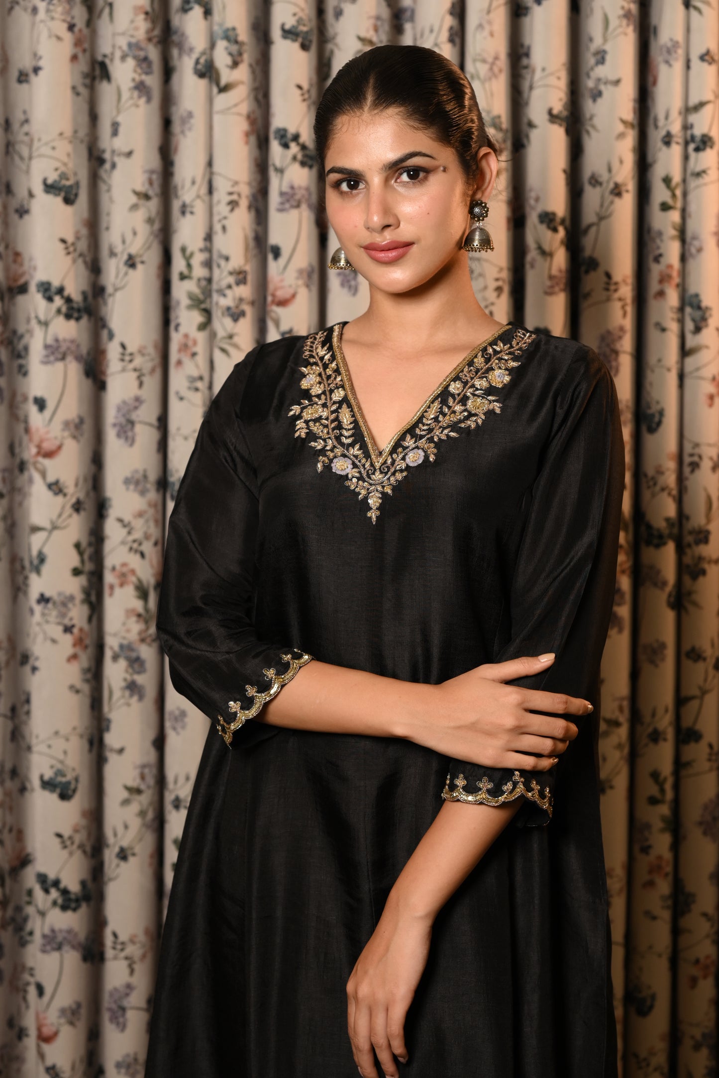 TRIYAMA HAND EMBROIDERED A-LINE KURTI PANT