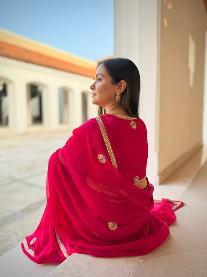 Raatrani Gul pink organza saree