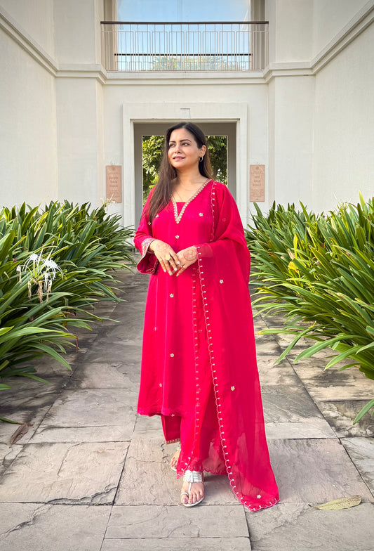 Gulabi Noor kurta set