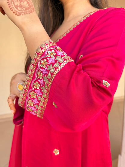 Gulabi Noor kurta set