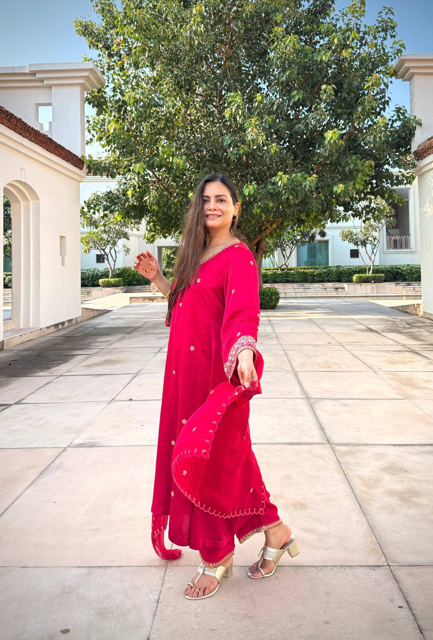 Gulabi Noor kurta set