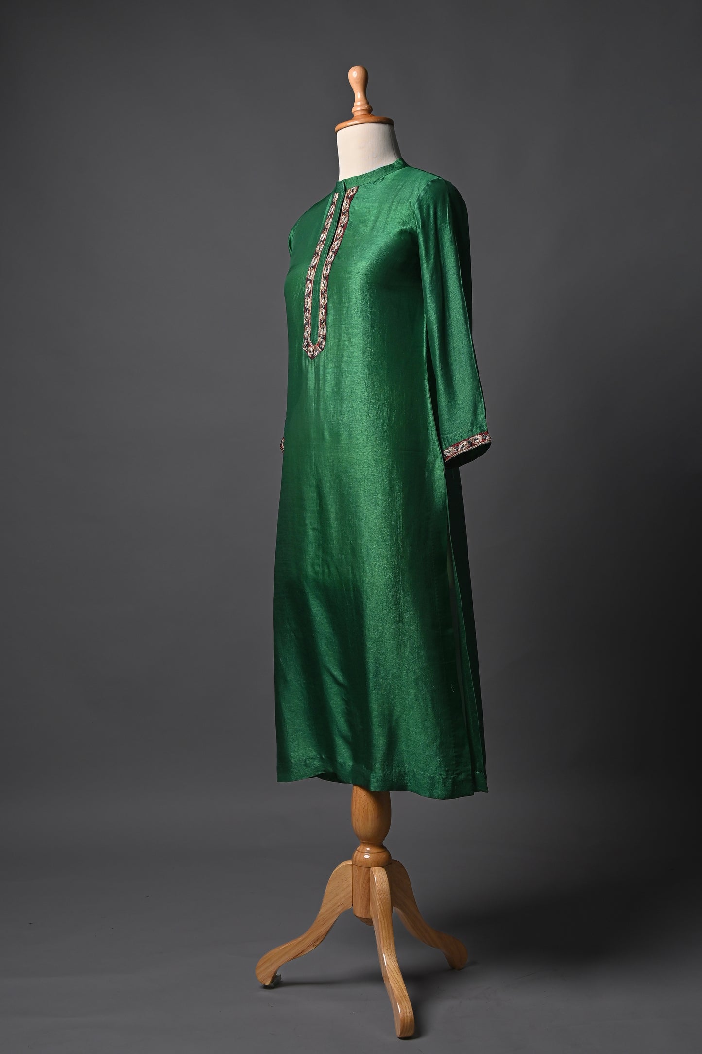 Silk Mandarine Collar Hand Embroidered Kurti